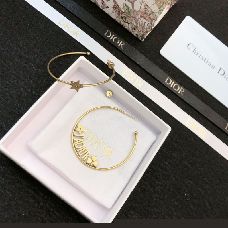 ch**an D*or earrings